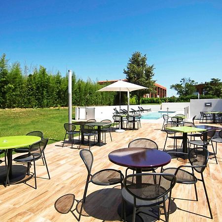 Ibis Styles Toulouse Labege Hotel Exterior foto